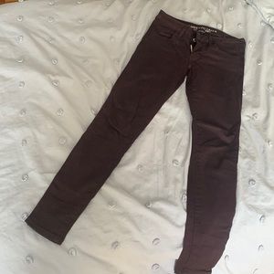 American Eagle size 0 burgundy jean